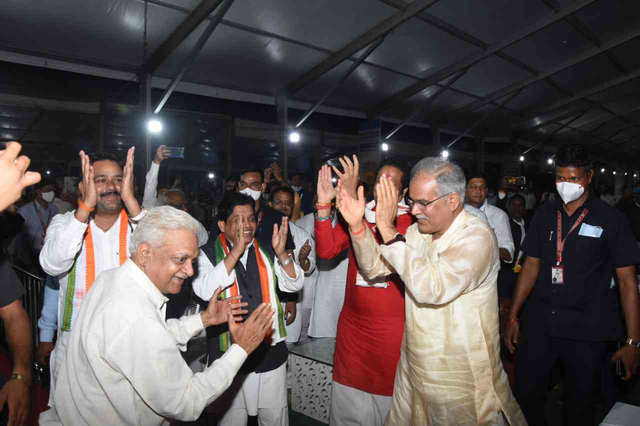 आईएएनएस-सीवोटर गवर्नेंस इंडेक्स में भूपेश बघेल सबसे बेहतर सीएम 