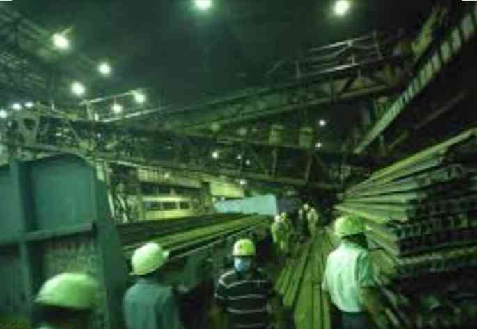 BSNL के बाद रेलवे का चीन को झटका, 471 करोड़ रुपये का कॉन्ट्रैक्ट रद्द


