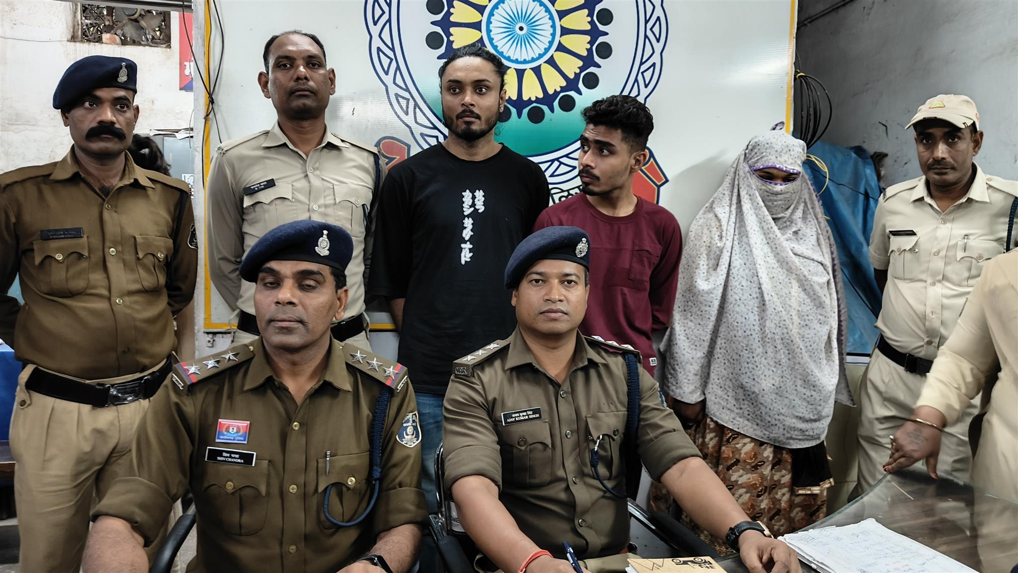 अविवाहित लड़की बन गई मां लड़के के साथ था प्रेम प्रसंग