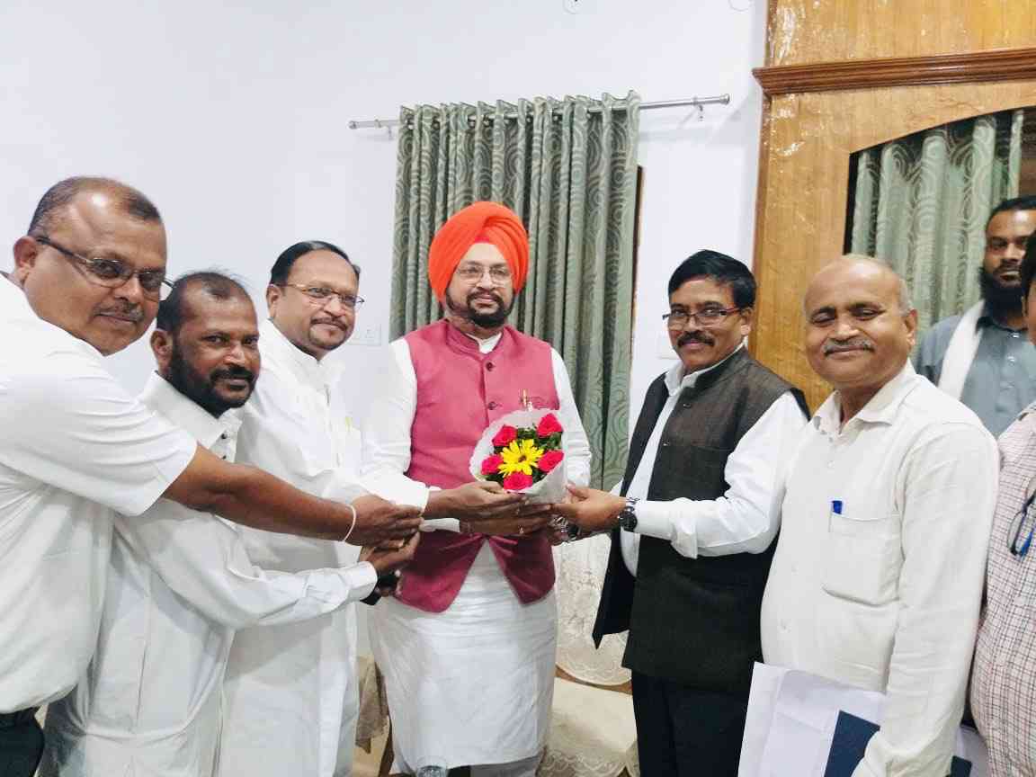 भिलाई पहुंचे अल्पसंख्यक आयोग के सदस्य ...