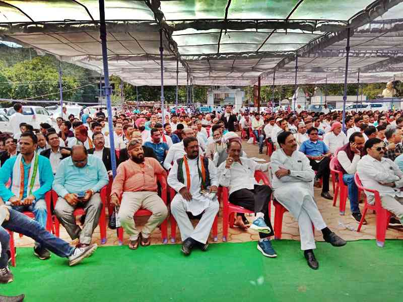आयकर छापों पर बोले CM भूपेश बघेल, आर्म्स फोर्स तैनात कर डराने का प्रयास